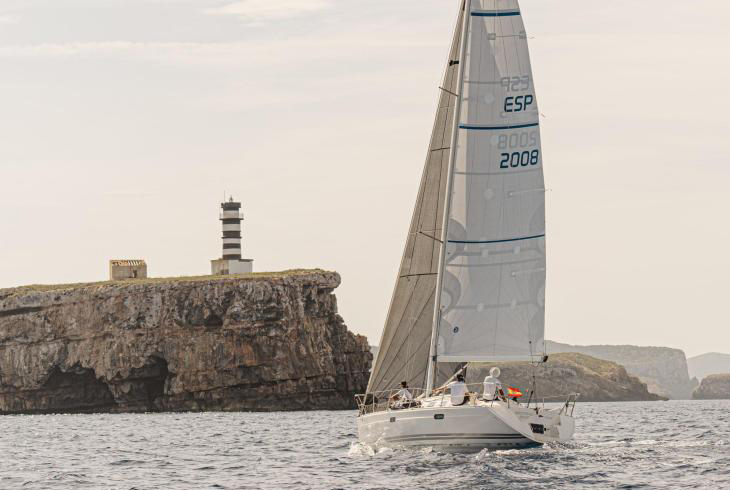 La regata Trofeo Vinos José Luis Ferrer celebra su XX edición en el Club Nàutic Sa Ràpita